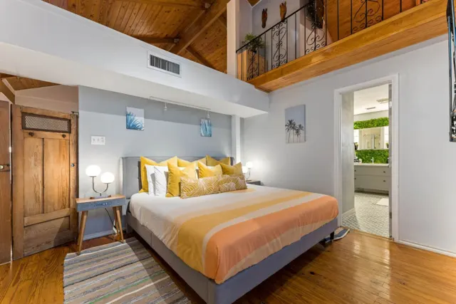 The Self-Sustainable Beach House, South Padre Island, TX vacation rental: 2nd Floor Master Bedroom