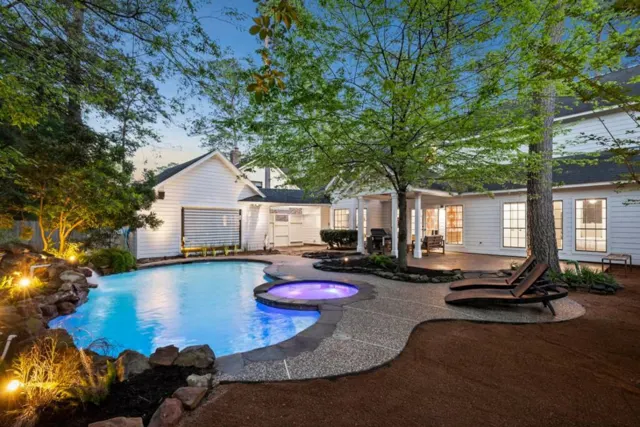 The Woodlands, The Woodlands, TX vacation rental: Jacuzzi w/spa mode