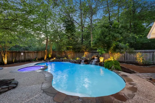 The Woodlands, The Woodlands, TX vacation rental: Jacuzzi w/spa mode