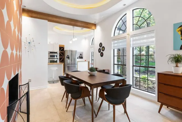 The Woodlands, The Woodlands, TX vacation rental: Dinning room