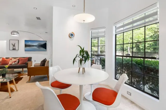 The Woodlands, The Woodlands, TX vacation rental: Breakfast Table with Pool View